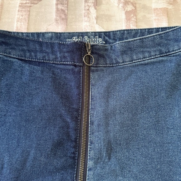Wild Fable 2 Toned full zip Denim Mini Skirt Raw Frayed Hem Size 8 - Picture 3 of 8